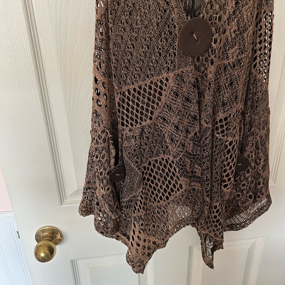 Corel Red Vest - Picture 9 of 15